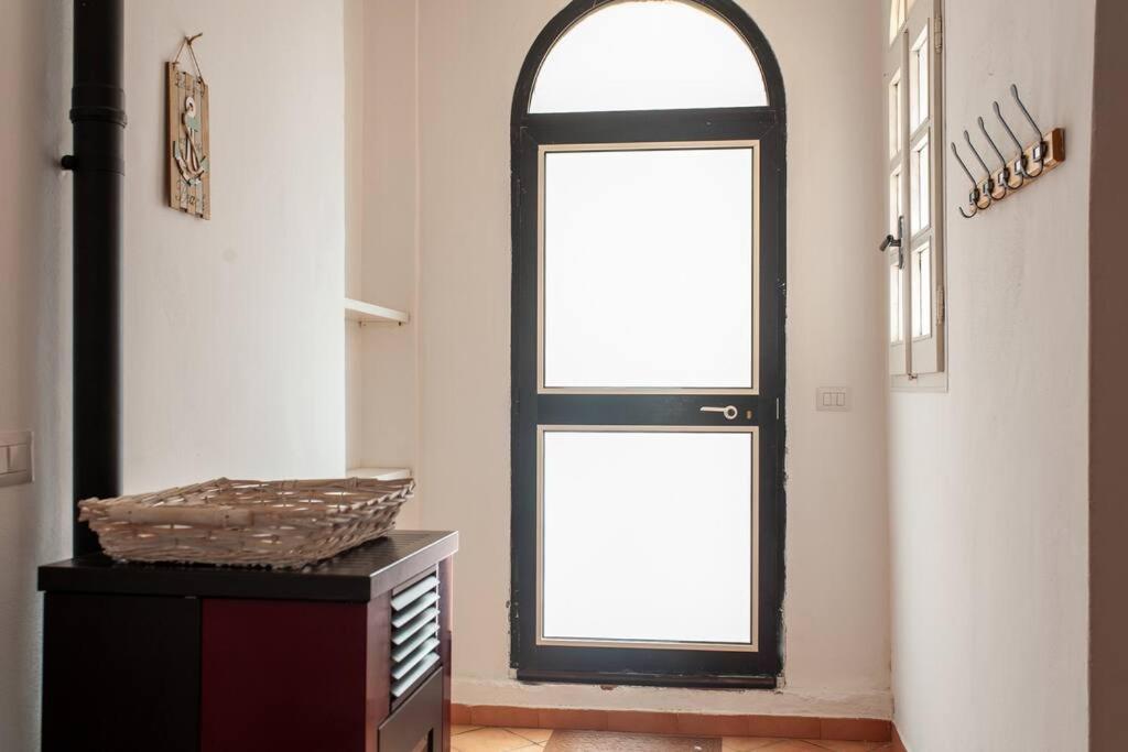 Leopardi Apartment 7 Альгеро Экстерьер фото